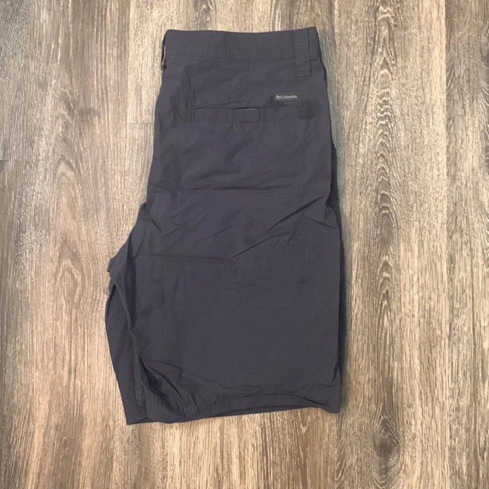 Columbia Men's Shorts - Gray, Green, Blue, Yellow, Navy, Rust
